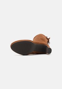 Anna Field Wide Fit Botas de tacón - cognac
