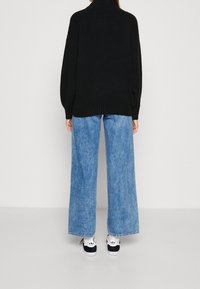 GAP Sweter