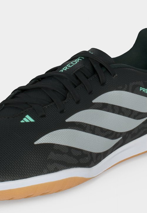 adidas PREDATOR CLUB SALA INDOOR KIDS UNISEX - Indoor football boots - core black/silver-coloured metallic/pulse mint — photo 7