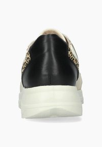 Basket noir en cuir et textile beige avec des accents léopard, dotée d'une semelle blanche épaisse et d'un design de talon arrondi.