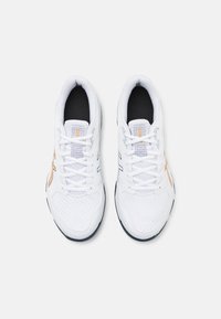 ASICS GEL-ROCKET 11 biały