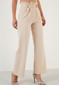LELA REGULAR FIT - Spodnie materiałowe