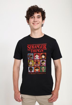 STRANGER THINGS SELECT PLAYER - Print T-shirt - black