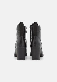 Marco Tozzi Botines de tacón - black
