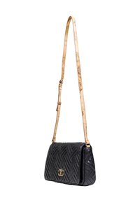 Borsa a tracolla in pelle nera trapuntata con logo dorato davanti e tracolla regolabile beige con stampa mappa.