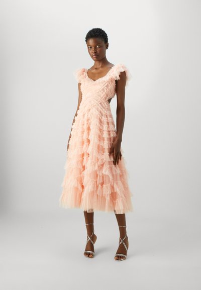 Needle & Thread LOLA BACKLESS BALLERINA DRESS - Koktélruha / Partiruha - faded coral