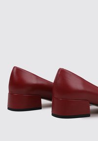 Sandra Fontán REINA - Pumps - burgundy