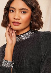 Friends Like These HIGH NECK WITH SEQUIN DETAIL - Bluză - black