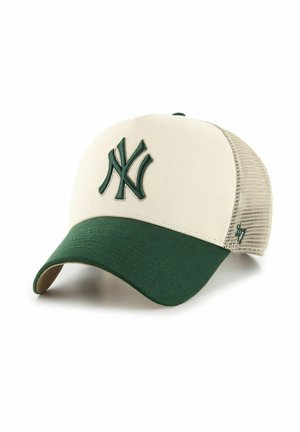 Beige and dark green baseball cap with mesh back, featuring embroidered dark green Yankees logo on front and small '47 brand logo on side.