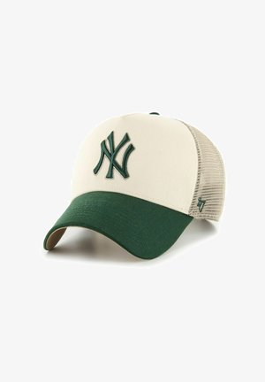 Beige and dark green baseball cap with mesh back, featuring embroidered dark green Yankees logo on front and small '47 brand logo on side.