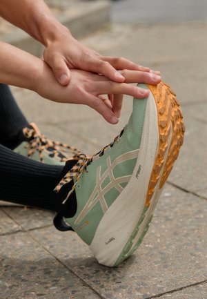 Chaussures de running sur route - mint