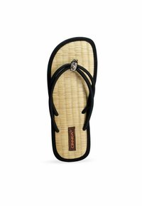 Black rubber thong sandals with a woven straw-like insole, featuring a silver decorative accent and a dark trim along the edges.