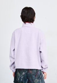 Columbia HELVETI CROPPED HALF SNAP  - Sweat polaire - lavender/shale purple/zing