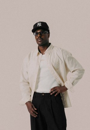SCRIPT SHIRT - Hemd - antique white