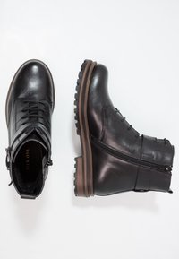Pier One Stivaletti stringati - black