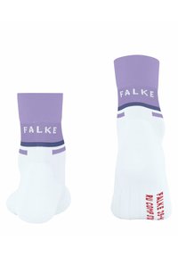Chaussettes de cheville blanches et lavande avec un bord côtelé, arborant le logo "FALKE" en blanc et une ligne de design avec des accents sur les côtés.