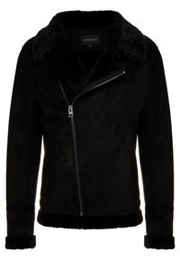Musta tekonahkainen takki, jossa on teksturoitu, pörröinen kaulus ja hihat. Varustettu edessä vetoketjulla ja virtaviivaisella muotoilulla. Ei lisämalleja.