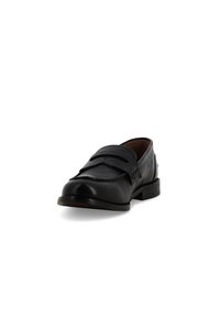 Scarpa slip-on in pelle nera con finitura liscia, caratterizzata da una fascia larga sulla tomaia e un tacco basso e robusto.