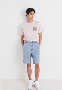 Levi's® VINTAGE FIT GRAPHIC - T-shirts print - pink