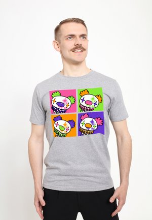 Henry Tiger, GLOOMY BEAR NAUGHTY GRIZZLY SCARY CLOWN HALLOWEEN POP ART - Triko s potiskem - sport grey