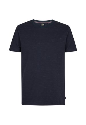Dunkel marineblaues T-Shirt mit kurzen Ärmeln und Rundhalsausschnitt, mit einem kleinen aufgestickten Logo auf der linken Brust und einem Etikett an der Seitennaht.