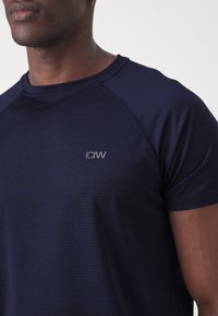 ICANIWILL TRAINING MEN - Camiseta deportiva - navy