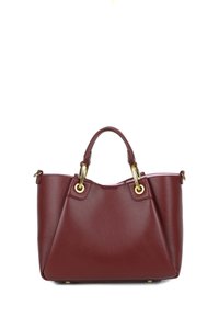Borsa a mano in pelle bordeaux con una forma strutturata, doppio manico e dettagli in metallo dorato. Superficie testurizzata con grana visibile.