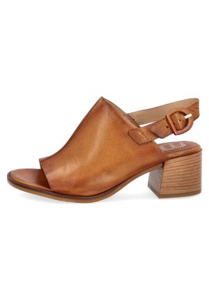 Sandales - cognac