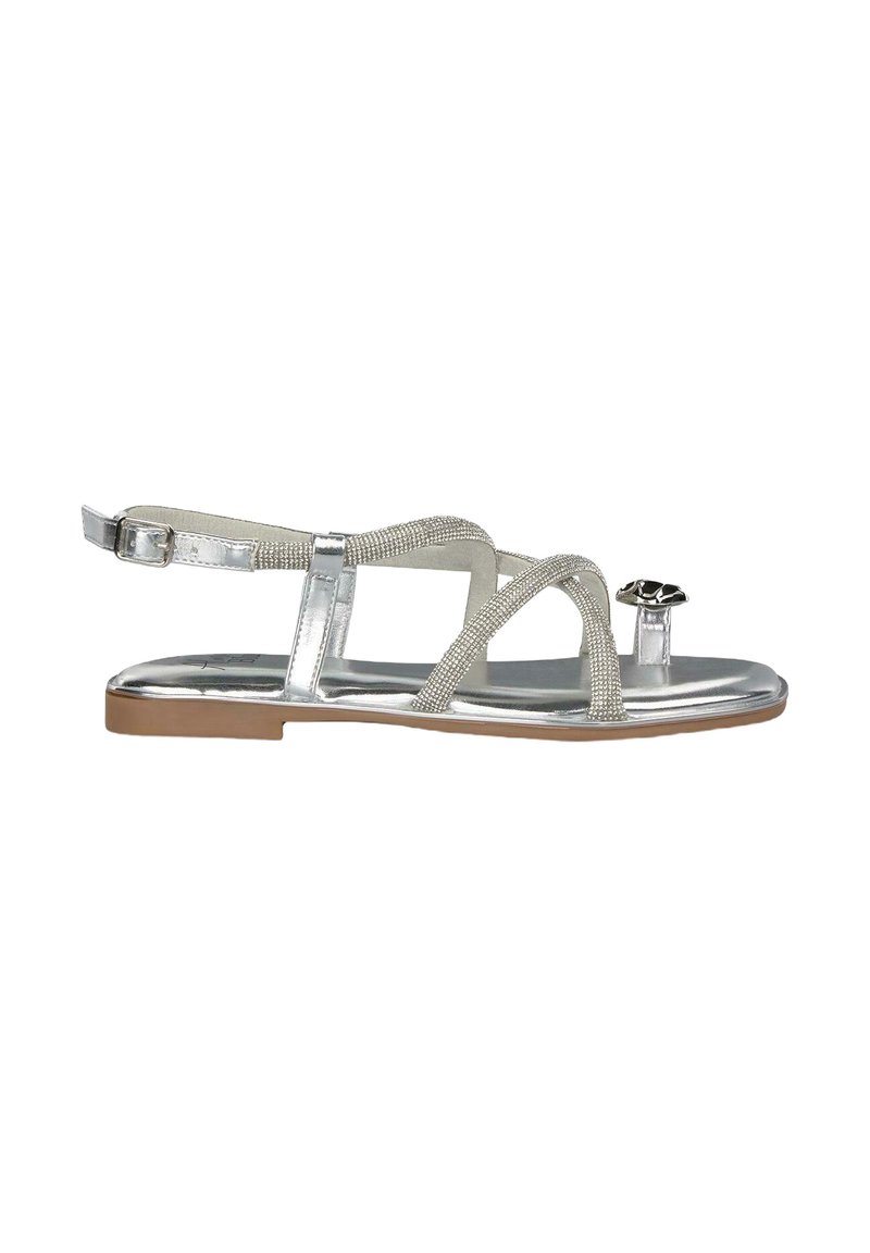 Zilveren platte sandalen met beaded banden en een metallic afwerking; voorzien van een verstelbare enkelband en een decoratieve rozendetail bij de teen.