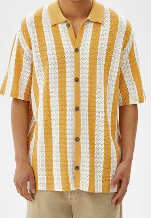 Camisa - mustard yellow