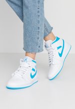 Jordan Womens Air 1 Mid Sneaker High White Dark Powder Blue Weiss Zalando De Jordan Womens Air 1 Mid Sneaker High White Dark Powder Blue Weiss Zalando De
