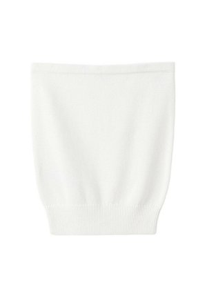 Witte gebreide tube rok met geribde tailleband en zoom, gladde textuur, aansluitende stijl.