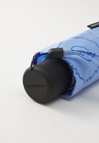 Thumbnail Image 3