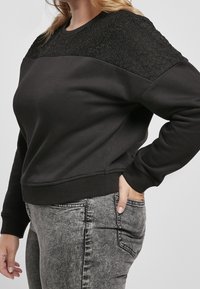 Urban Classics Felpa - black