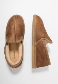 Thumbnail Image 2