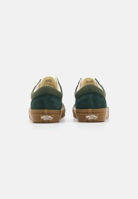 Vans OLD SKOOL UNISEX - Sportcipő - sporty green