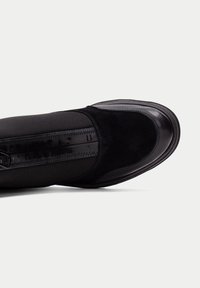 Hispanitas FLORENCIA - Botines de cuña - black