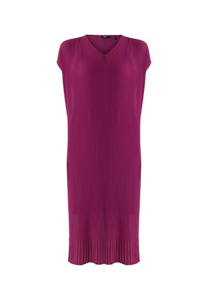 Fuchsiové plisé šaty s výstřihem do V, krátkými rukávy a rovnými okraji. Vyrobeny z lehké tkaniny s vertikální texturou.