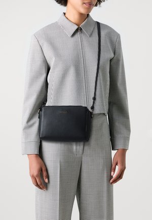 LIU JO CROSSBODY - Schoudertas - nero