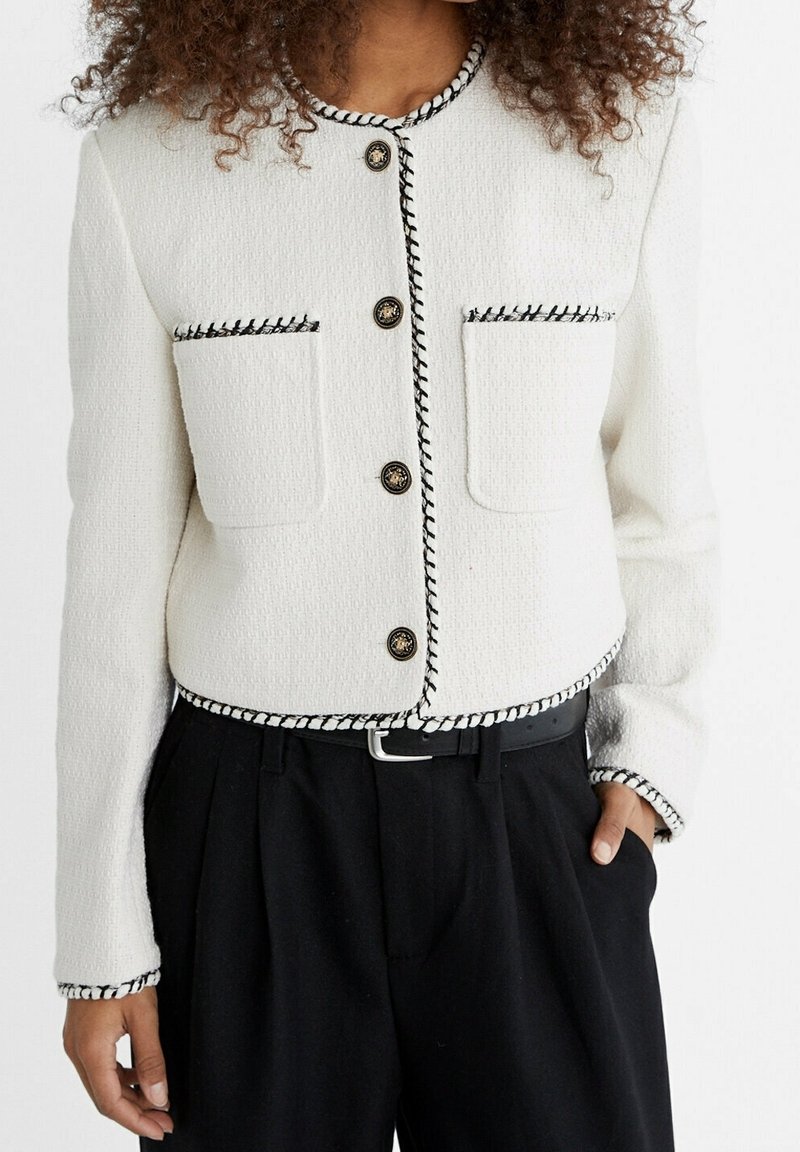 Stradivarius Veste légère - white