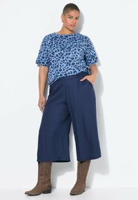 Studio Untold ALLOVER - Triko s potiskem - dark blue