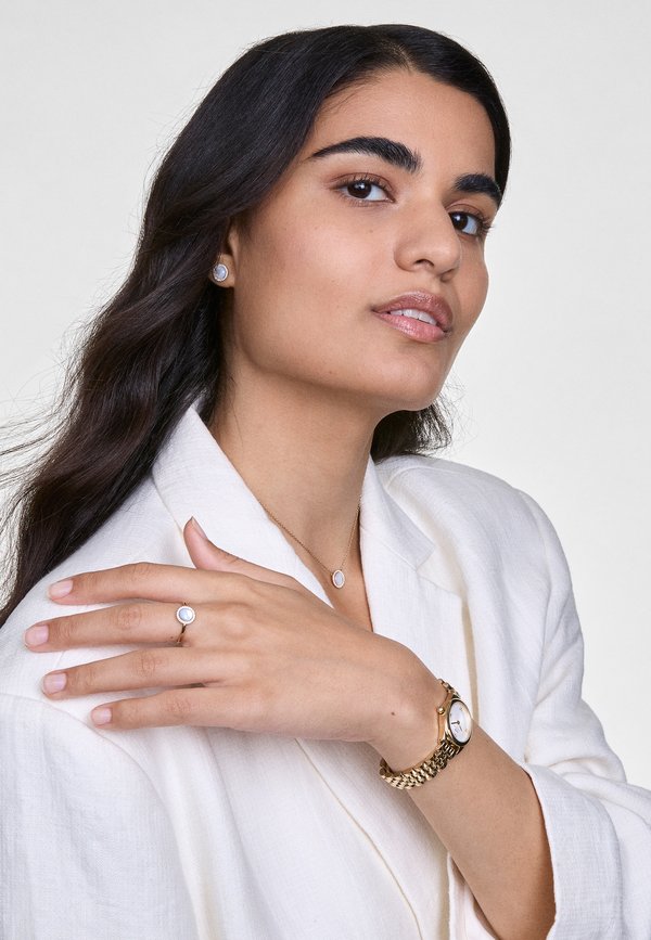 AUDREY MOTHER OF PEARL - Ring