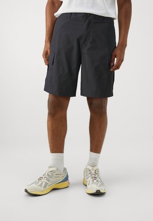Shorts - black