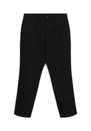 Schwarze Hosen mit geradem Schnitt, seitlichen Taschen, einem einzigen Knopfverschluss und einem glatten, leichten Stoff.