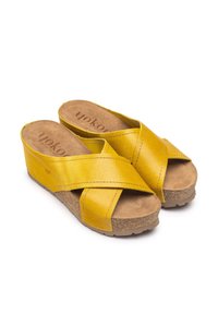 Yokono Ciabattine con tacco - amarillo