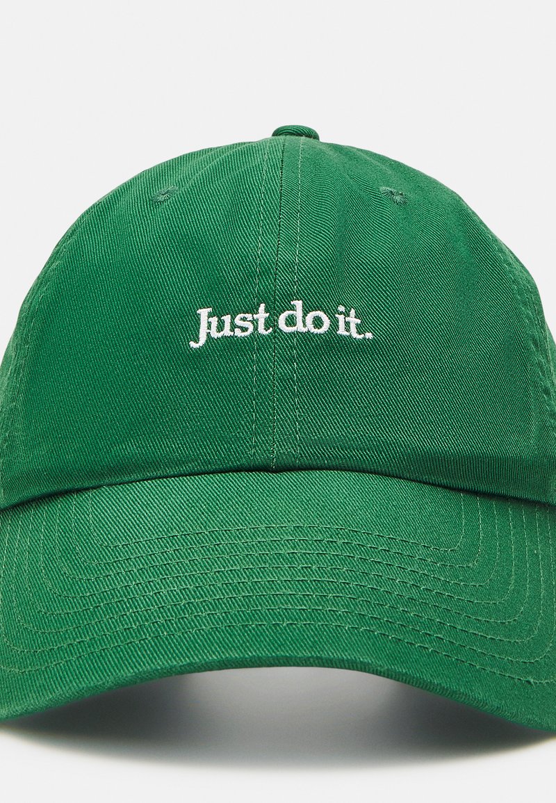 gorge green nike hat