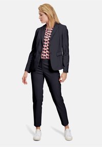 Betty Barclay À MANCHES LONGUES - Blazer - dunkelblau