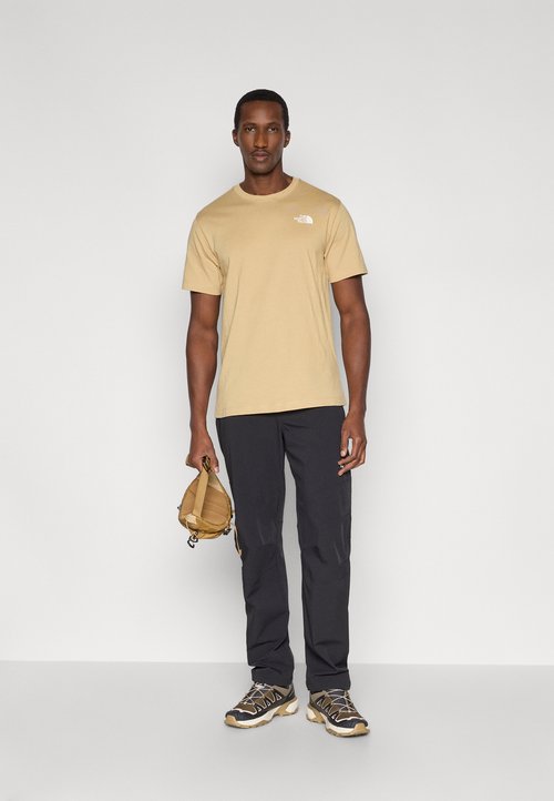 The North Face M EVOLUTION BOX NSE REGULAR SHORT SLEEVE TEE - Sports T-shirt - khaki stone — photo 2