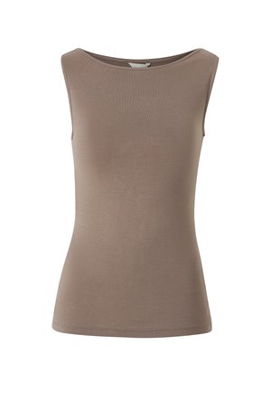 Mouwloos nauwsluitend topje in taupekleur met een boothals, eenvoudig ontwerp en een gladde stoftextuur.