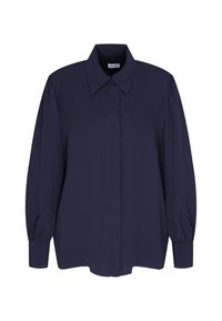 Camicia a maniche lunghe blu navy con colletto classico, chiusura a bottoni e maniche arricciate per un volume e un dettaglio extra. Tessuto morbido.